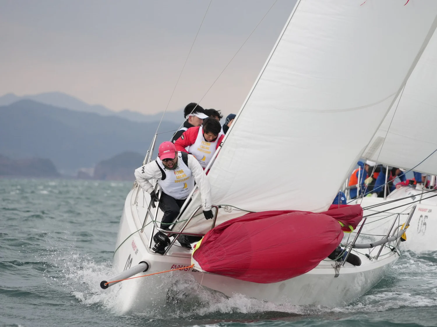 極寒、強風でも熱いU35セーラー！新門司で生まれた新たな息吹｜FE28R